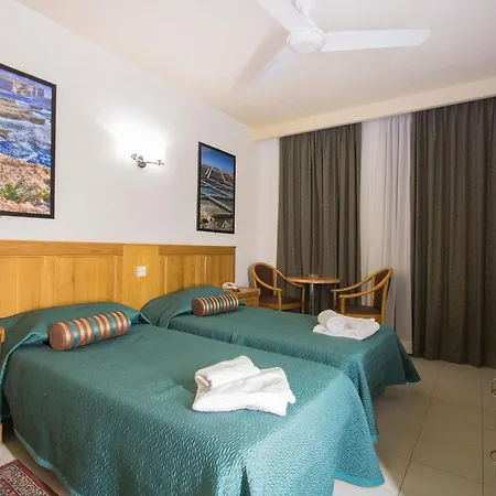 Canifor סיינט פול ביי