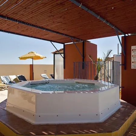 מלון Canifor סיינט פול ביי