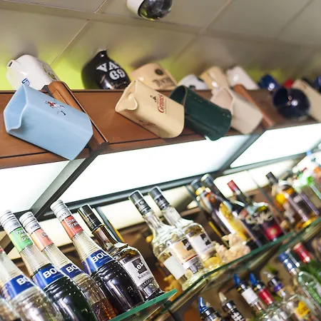 מלון Canifor סיינט פול ביי