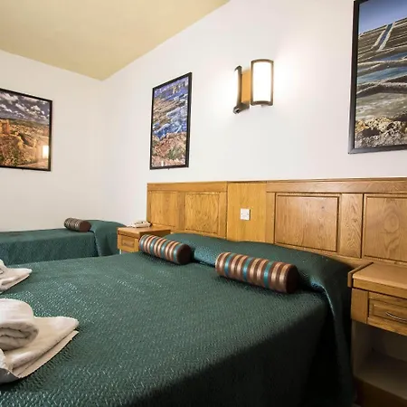 Canifor סיינט פול ביי