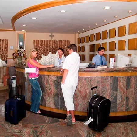 Canifor סיינט פול ביי