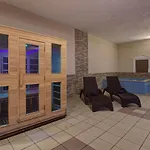 Hotell Canifor St. Paul's Bay