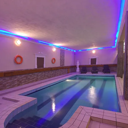 Otel Canifor