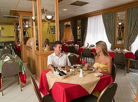 Canifor 4* San Pawl il-Baħar