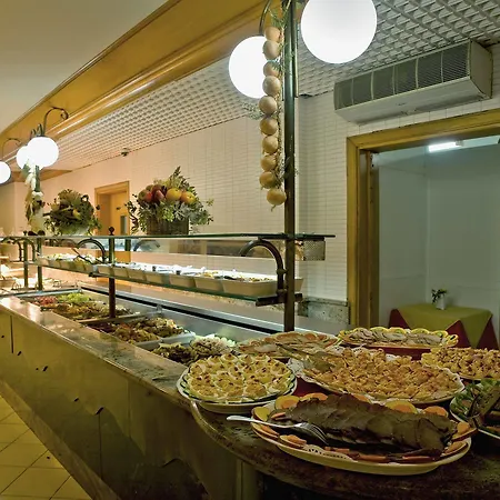 Hotel Canifor 4*