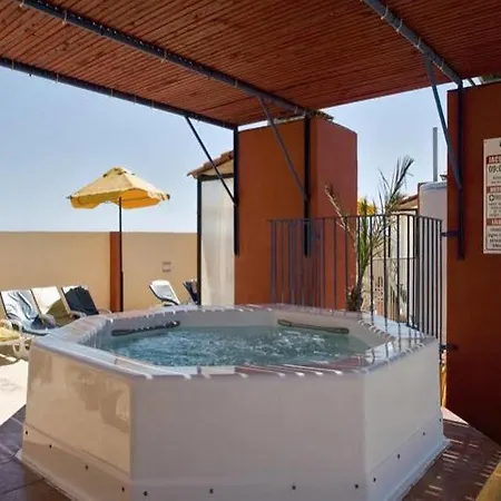 Hotel Canifor