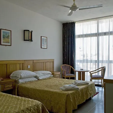 Hotel Canifor
