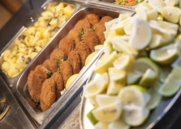 Canifor Hotel St. Paul's Bay