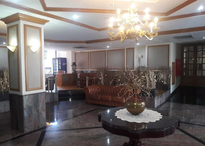 Hotel Canifor St. Paul's Bay